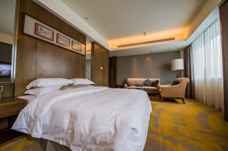 Maya Gleetour Hotel Wuhan