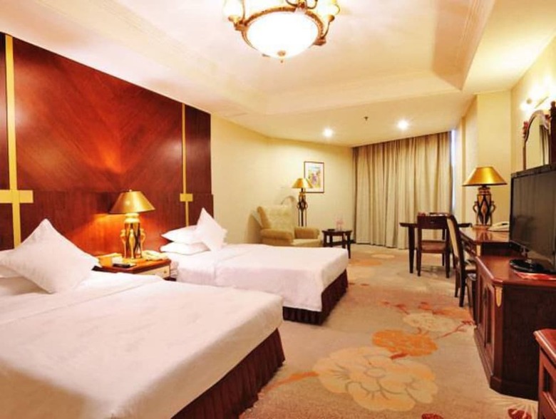 Fuzhou Meilun Hotel