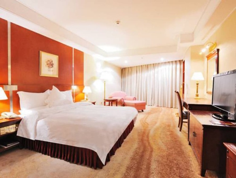 Fuzhou Meilun Hotel