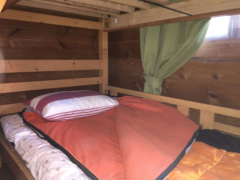 Hostal Alpha Eight - Hostel