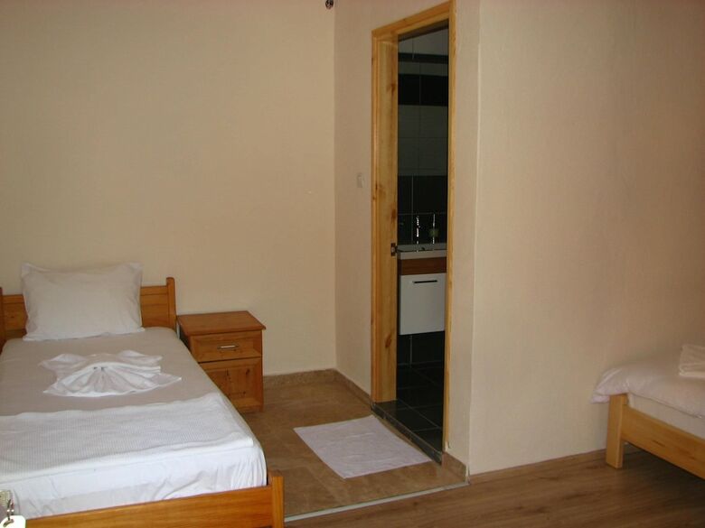 Adrasan River Hotel