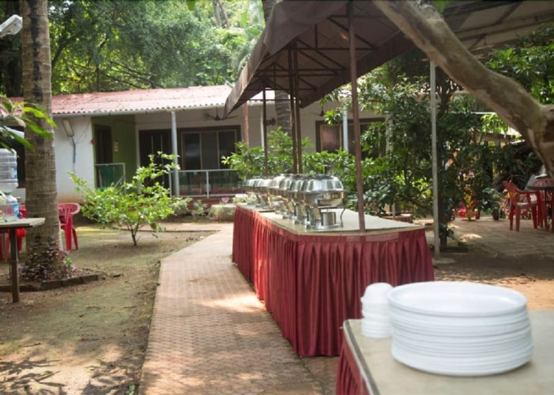 Hotel Sanidhya Resort