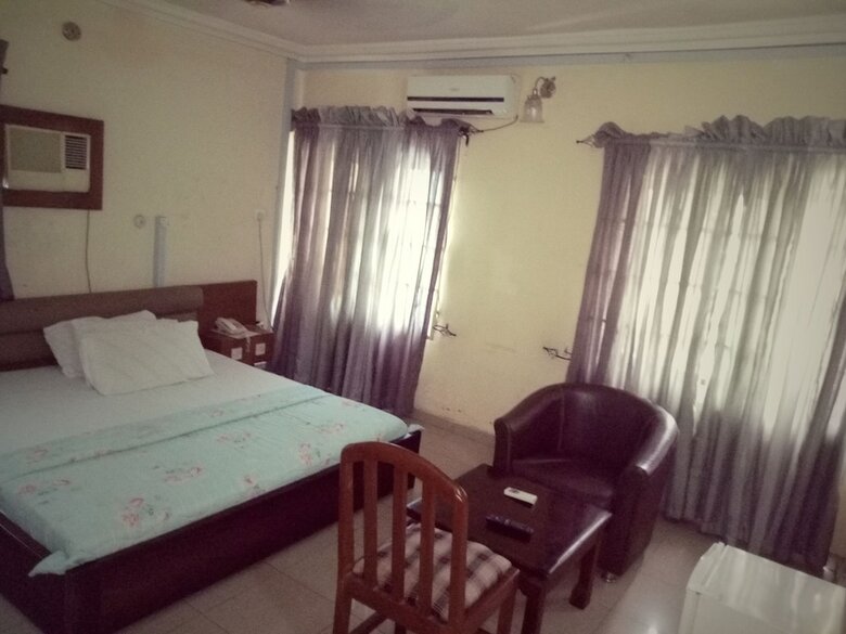 Hotel Bv.standard Executive Suite
