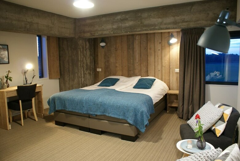 Bed & Breakfast Hotel Watertoren Lutten