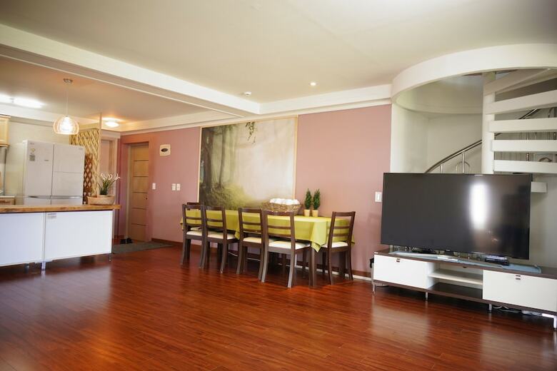 Pension Lounge House Jejuda