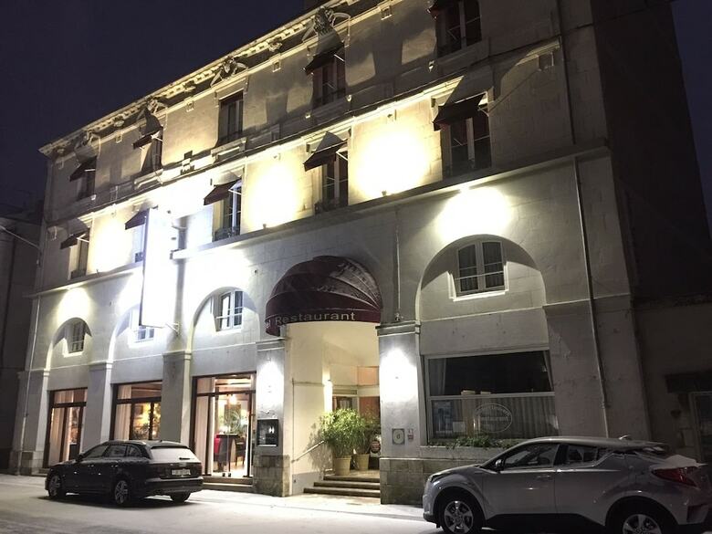 Hotel H�tel De L'univers