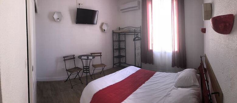 Hotel H�tel Le Carnon