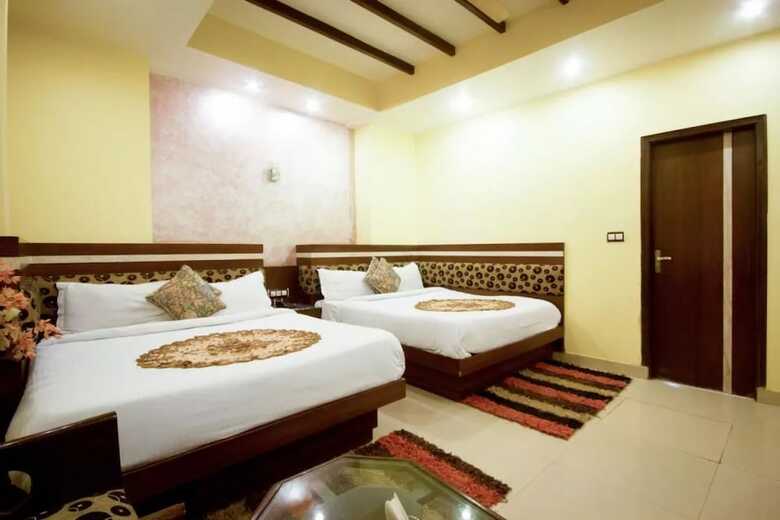 Hotel Comfort Room Shiv Dev Int