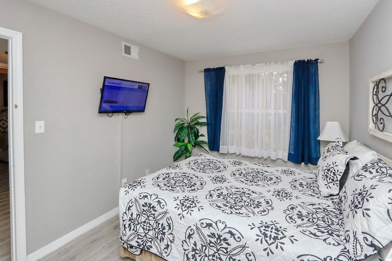 Near Disney: Mickeys Poolside Get Away Private Home