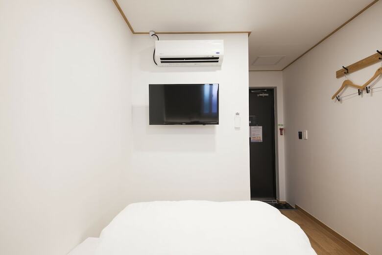 Hotel Cioharu Guesthouse