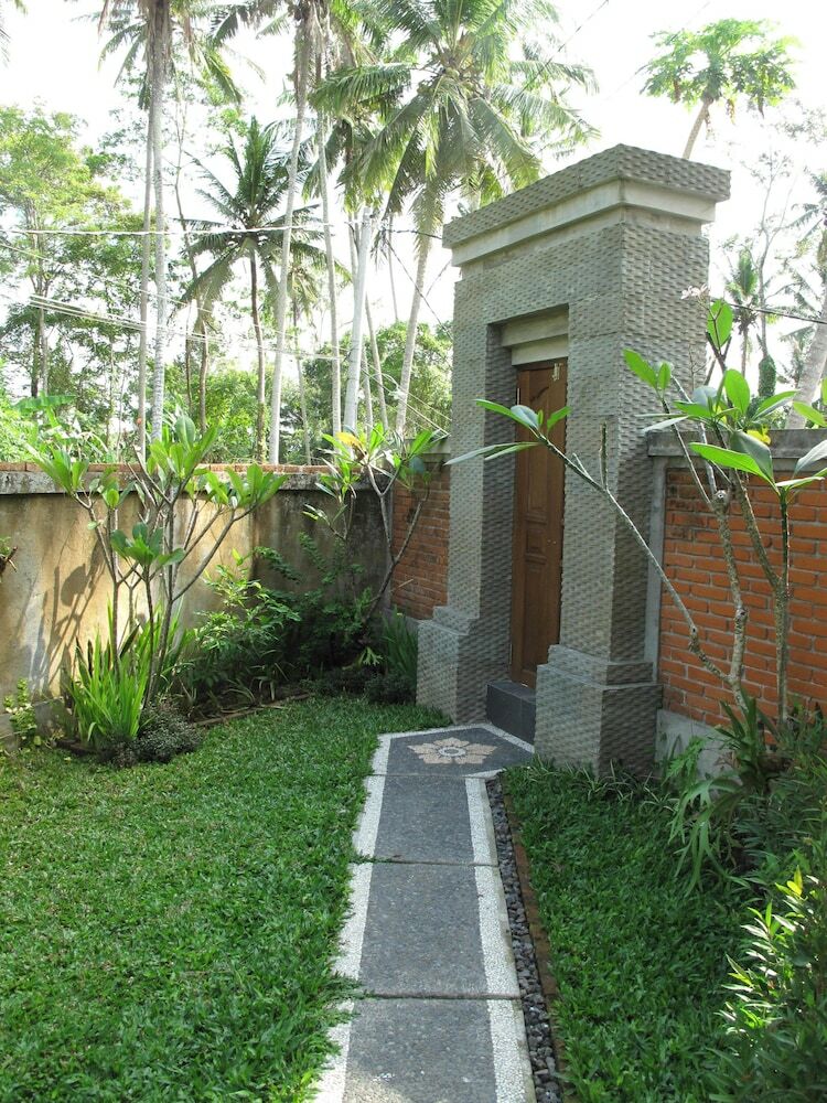Hotel Sunrise House