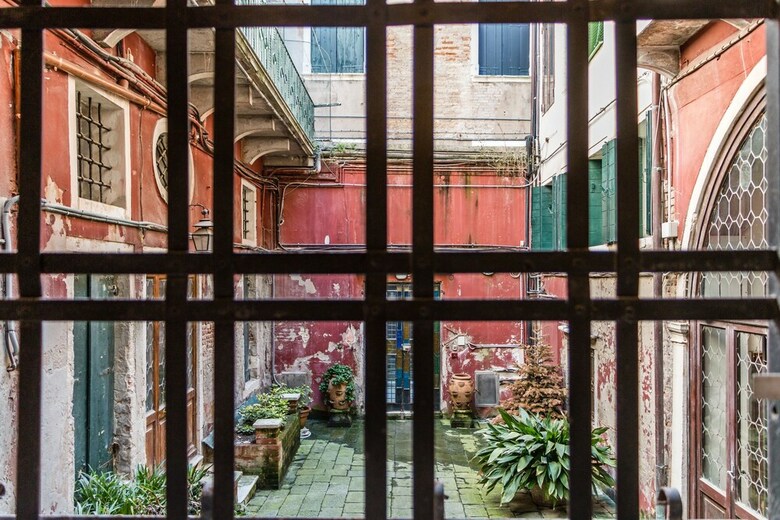 Apartamento Admiral Emo Palace Over Canal Grande