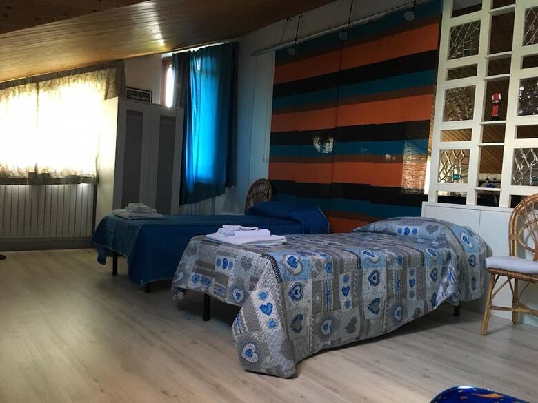Hotel Mansarda Sea View