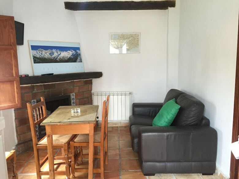 Camping El Balc�n De Pitres