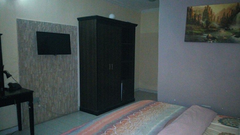 Grand Bank Link Hotel