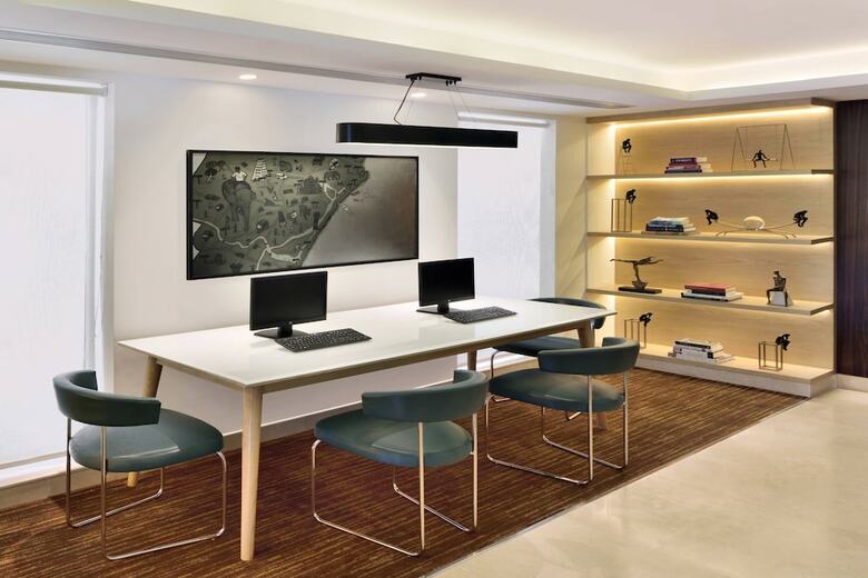 Hotel Fairfield By Marriott Chennai Omr