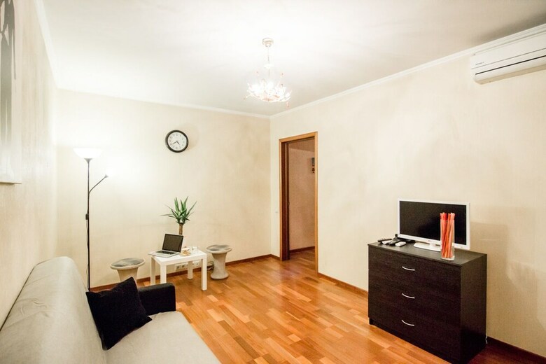 Funny Dolphins Apartments Kurskaya