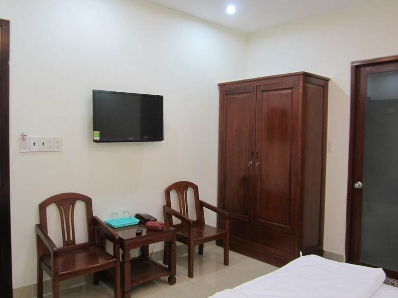 Garnet Hotel