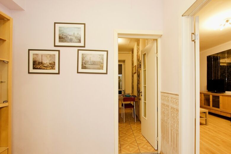 Luxkv Apartment On Nikoloyamskiy