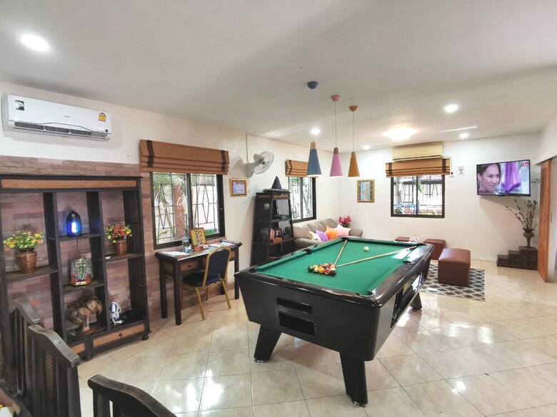 Baan Kanittha - 6 Bedrooms Gt Pool Villa