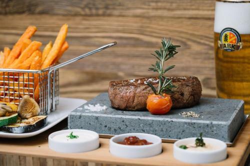 Hostal Gasthaus Schw�gele