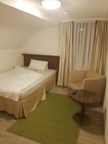 Hotel Caf� Pension Bl�chersruh