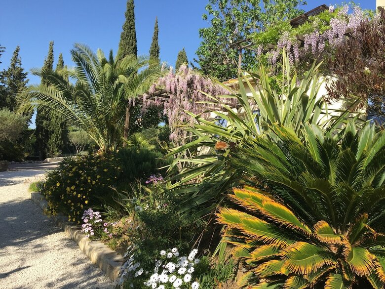 Hotel La Bastide De Font-clarette