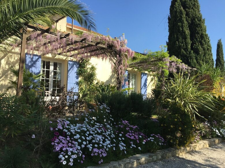 Hotel La Bastide De Font-clarette