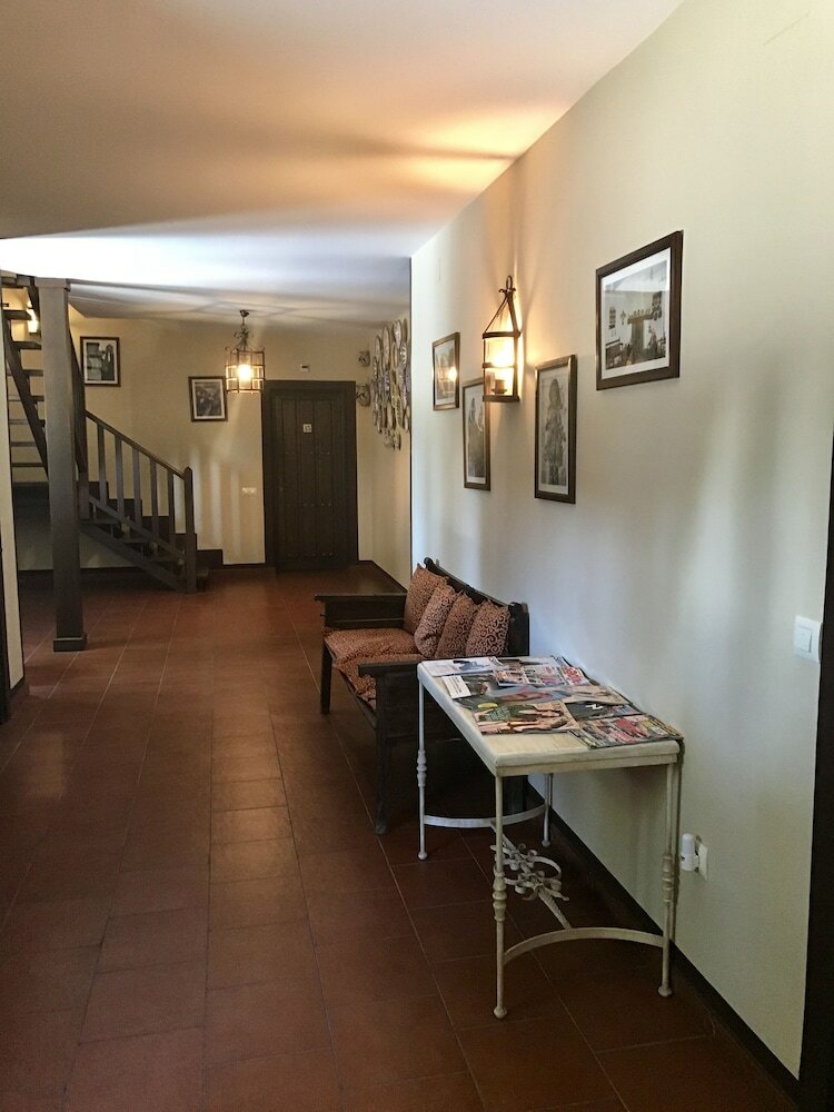 Hostal El Huesped Del Sevillano