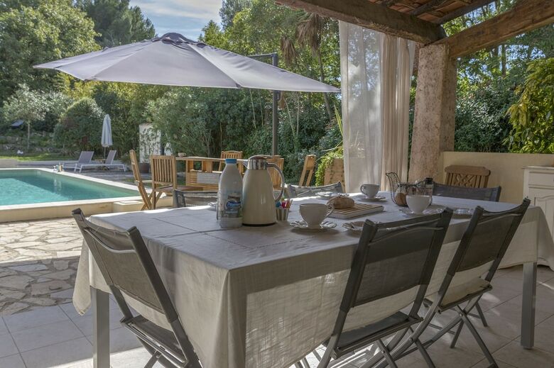 Hotel La Bastide Du Bouchou