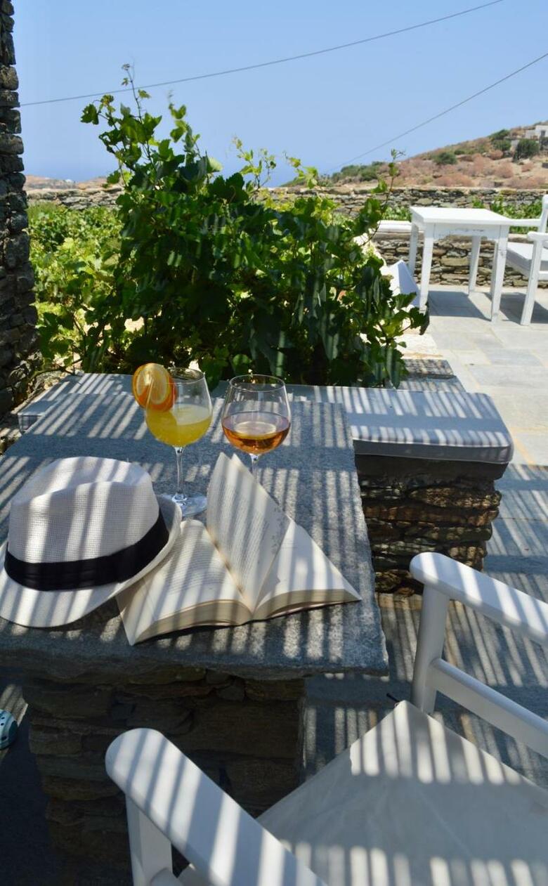 Apartamentos Plakoto House