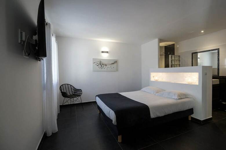 Hotel L'albitru