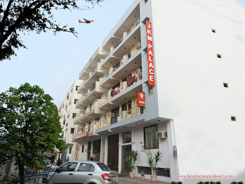 Hotel Jana Residency