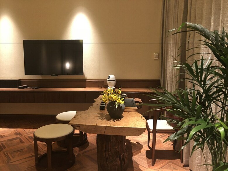 Hotel Perched Memory