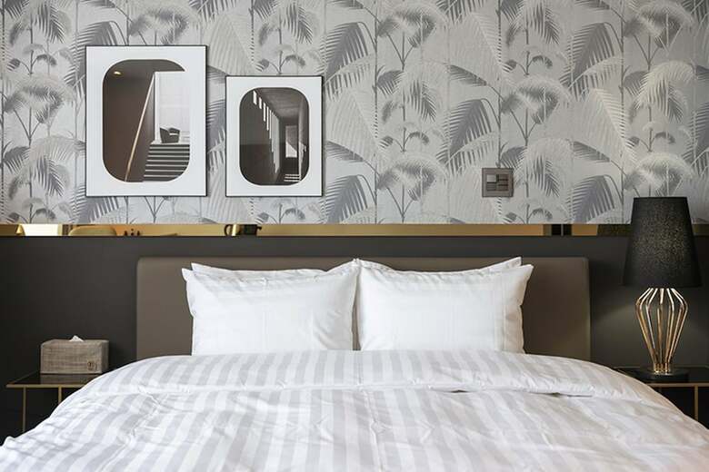 Hotel Sinho Brown-dot