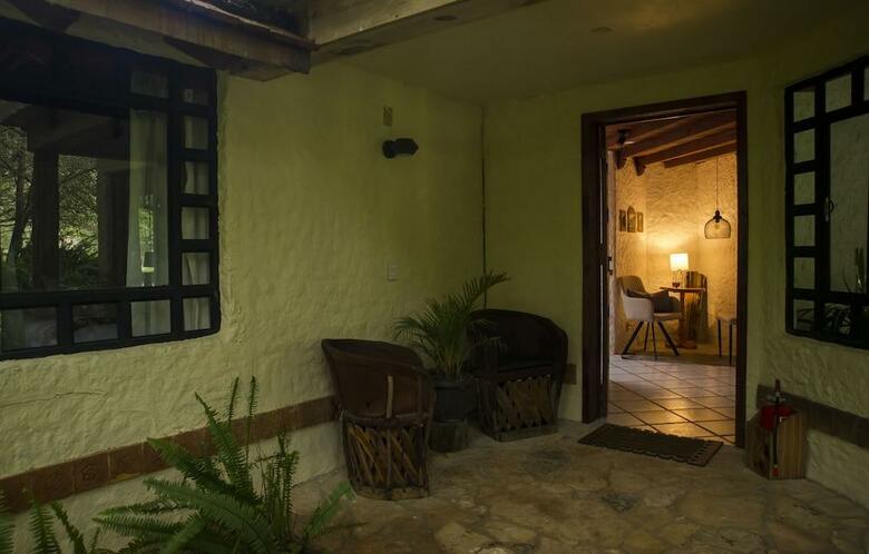 Hotel Bosques Del Sol Suites