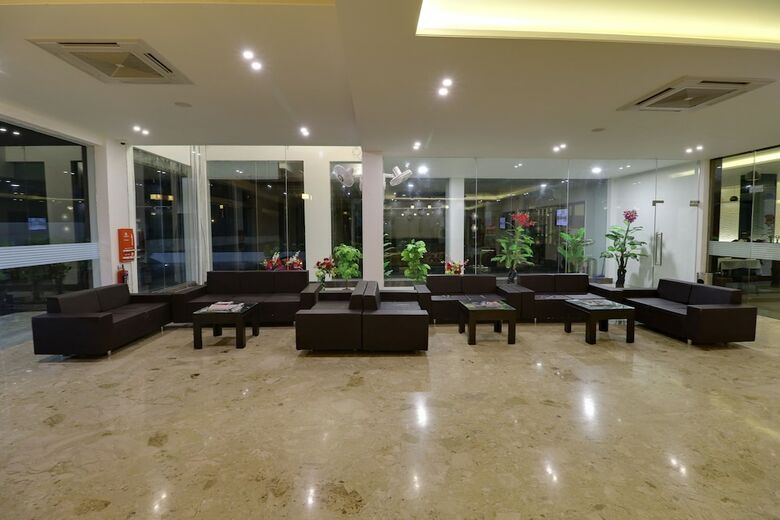 Hotel The Divine Resort