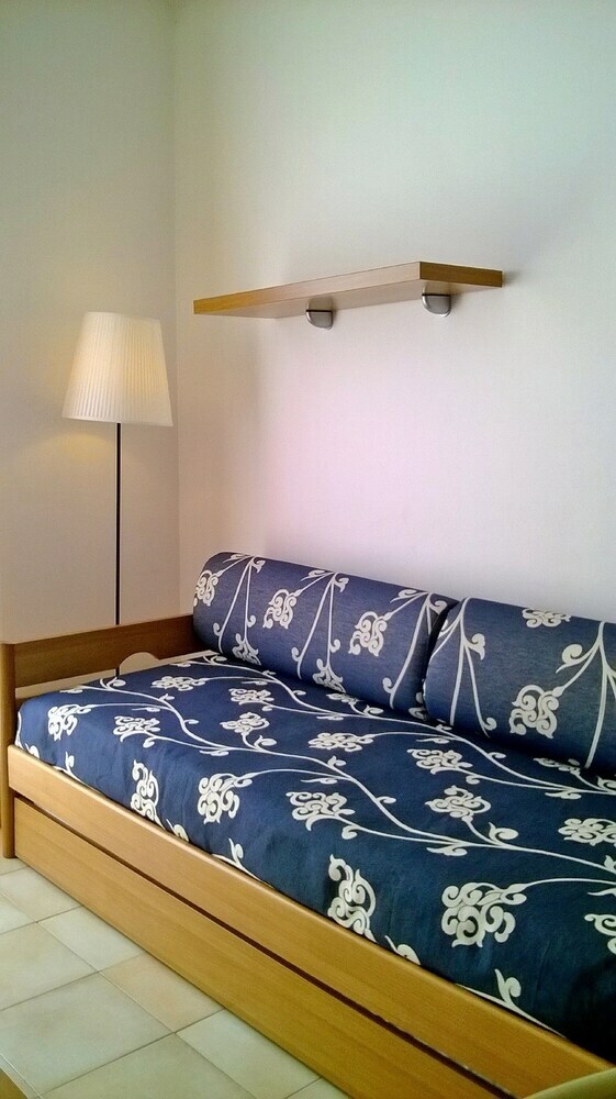 Riviera Residence