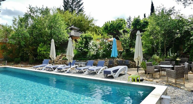 Bed & Breakfast Mas Escombelle Chambre D'h�te