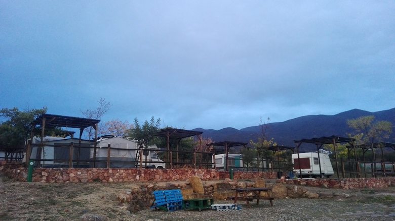 Camping Almocita