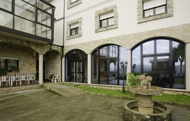 Hotel Balneario Ba�os Da Brea