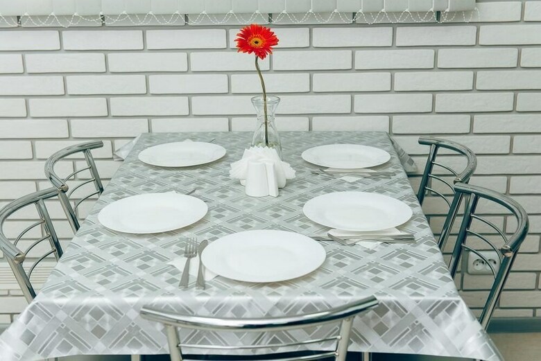 Hostal Tenistiy Hostel