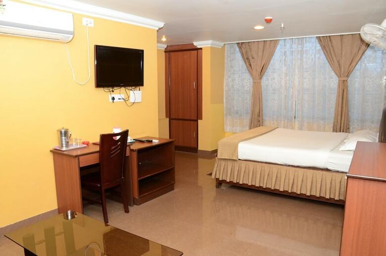 Hotel Raj Palace