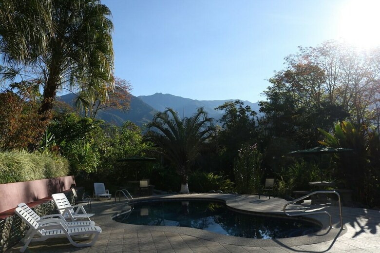 Hotel De Monta�a El Pelicano