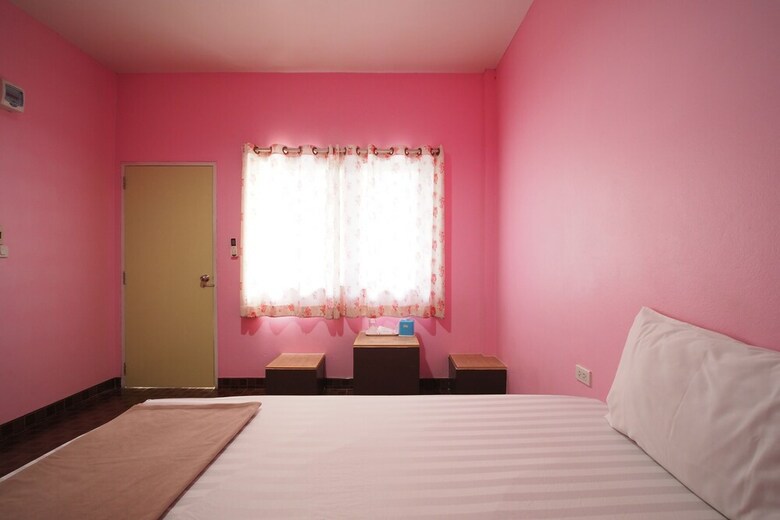 Hotel Oyo 893 Aura Vintage
