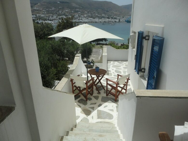 Apartamentos Captain Menegos Studios