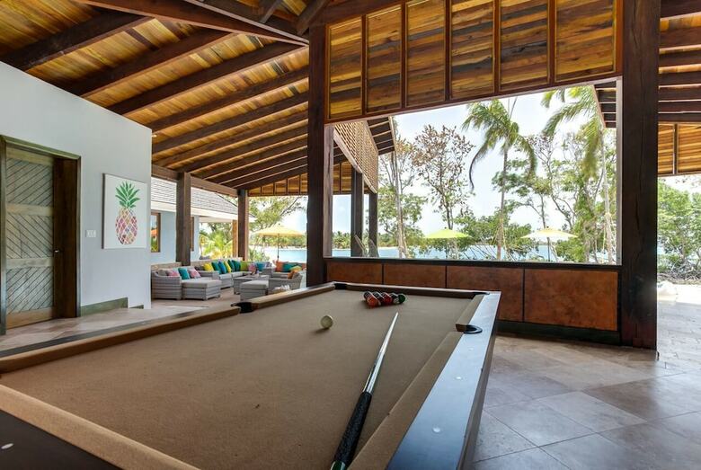 Villa The Enclave- Private Island