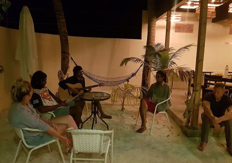 Hotel Omadhoo Inn