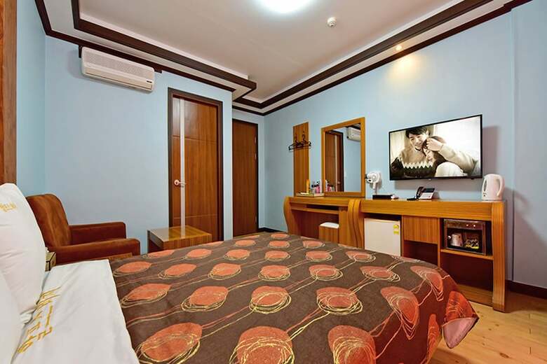 Hotel Alps Beach Contel