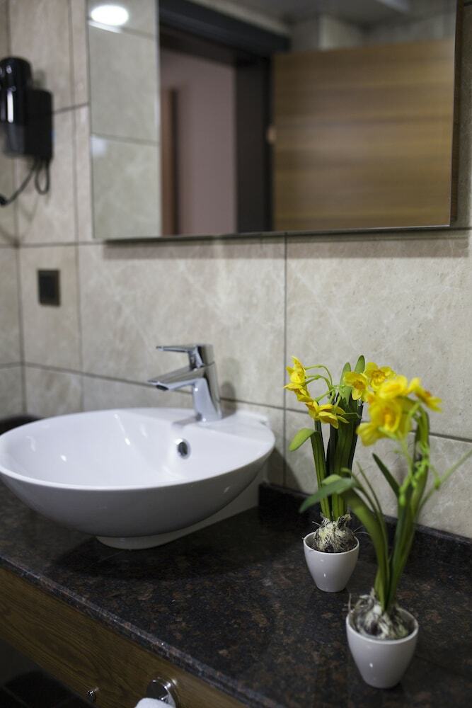 Md Barbaros Hotel